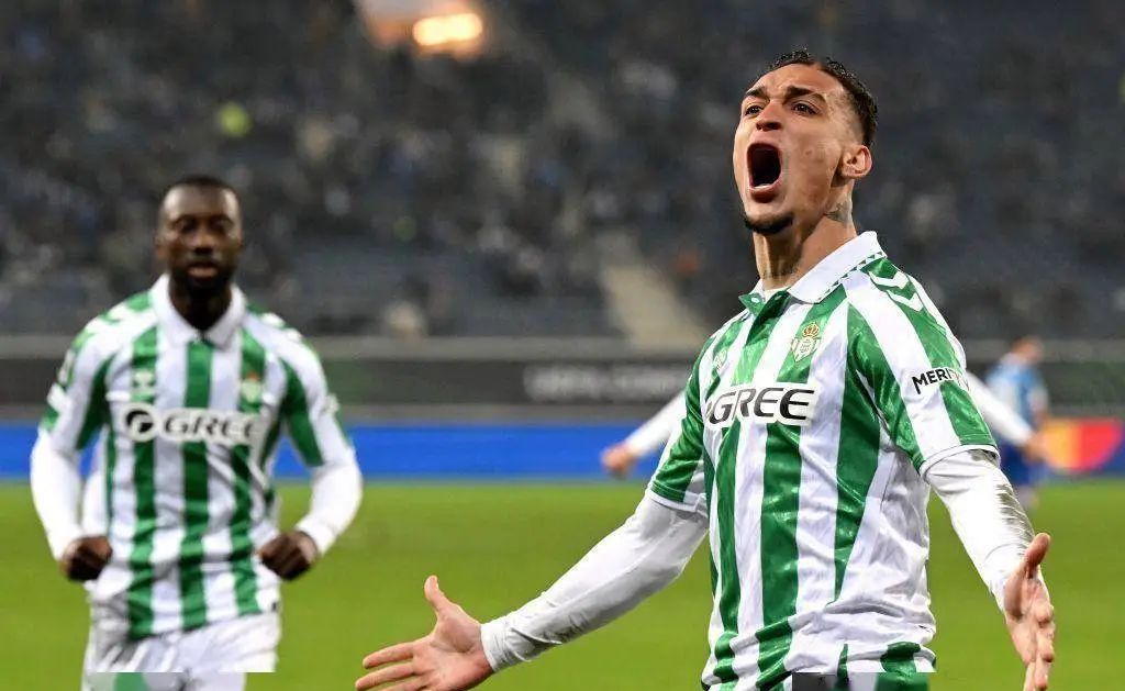 那不勒斯主帅赞扬球队表现，备战下一场