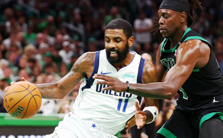 巨星逆轉得手，率隊擊敗對手，成為焦點的简单介绍